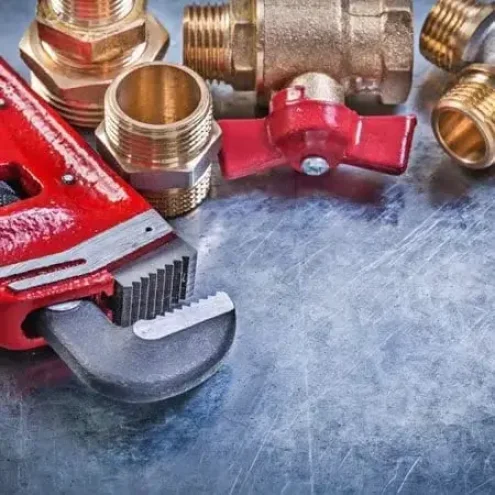 How to Unclog a Tub Drain Naturally